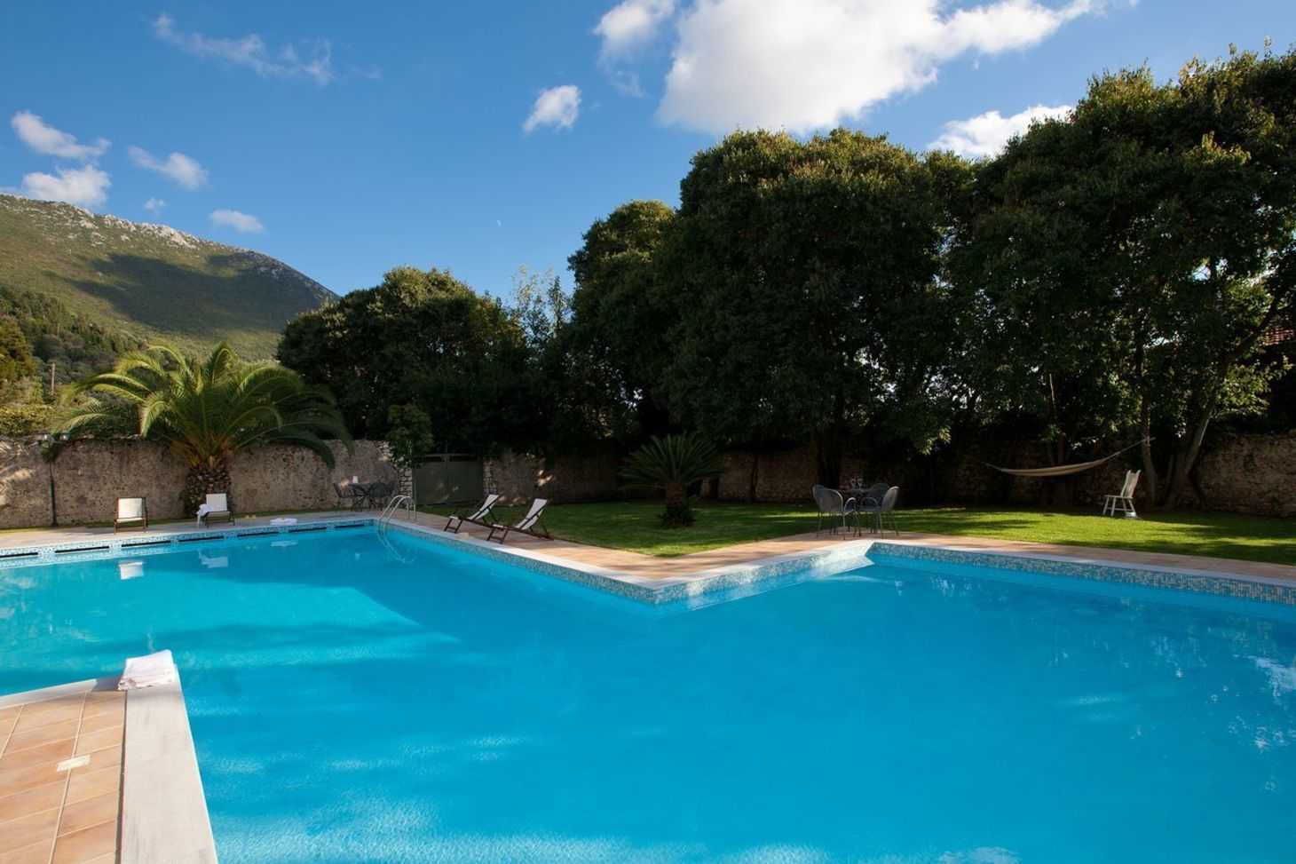Rodia Villa 4 Bedrooms Sleeps 9 Swimming Pool Large Garden Rodia Villa 4 Bedrooms Sleeps 9 Swimming Pool Large Garden